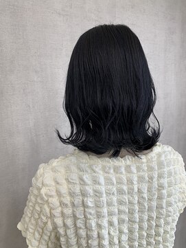 トリコ(ToricO) ブルーカラー　ブルーブラック　寒色系カラー　韓国風カラー