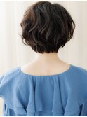 グレージュ抜け感ウェーブパーマフェザーショートZ上尾30代40代