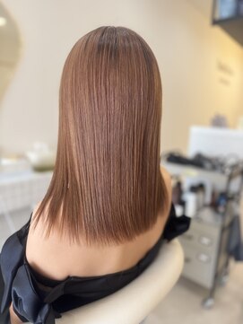 ファミーユプラス(famiiyu+) ベージュカラー