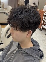 マキシム ナカイ(MAXIM NAKAI)&nbsp;ツイストスパイラルパーマ波巻きパーマシャドウパーマ刈り上げ