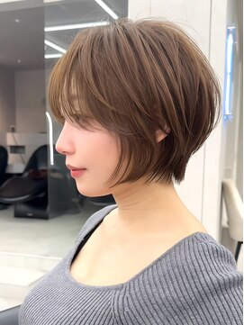 ロンドブルーム 天神大名店(Lond Bloom) -10歳若見えショート/白髪ぼかし/30代40代/ハイライト