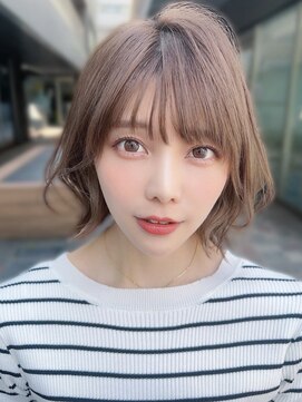 クーエフー 表参道(coo et fuu) 小顔レイヤーボブ◎透明感グレージュ×外ハネくびれボブ