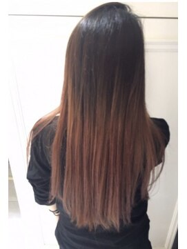 ジェイ エヌ バイ ネオリーブ(J/N by neolive) 【Neolive east】グラデーションストレート☆