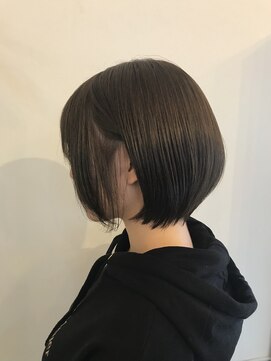 フレームス(FRAMES) ショートボブ