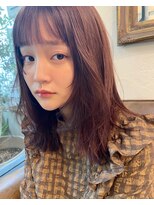 ミディアムは顔まわりが大切！骨格補正小顔ミディアム【表参道】