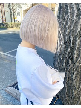 スリー(three) sheer bob