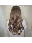 大人可愛いホワイトベージュ