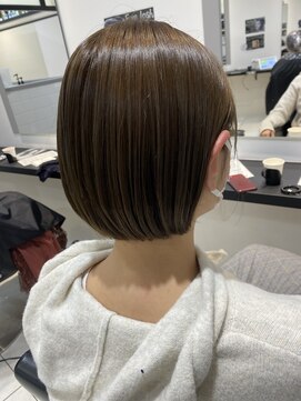 フラミューム 小田原(flammeum) ぱっつんボブ