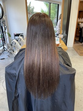 フツーロ 栄(FUTURO) プルエクステ