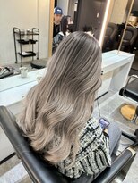 ブレンド 渋谷(BLend)&nbsp;ハイライトカラーマチルダボブインナーグレージュ前髪