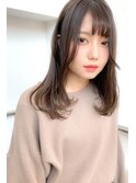 ワトワブロンドベージュ似合わせカット大人レイヤーミディうる艶