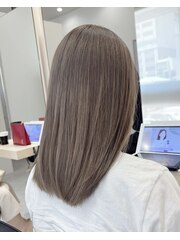 黒髪/グレーベージュ/レイヤーロング/前髪パーマ/髪質改善
