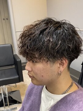 アビールブレ 新潟万代(ABEY LEVRAI) 新潟ツイストスパイラル　新潟メンズパーマ　マッシュパーマ