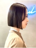 ウェーブミディアム似合わせカットメルティカラーショート/横浜