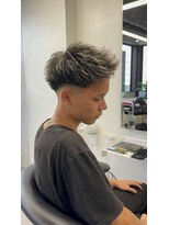 ステラ(STELLA)&nbsp;ジェットモヒカン/メンズカット/メンズサロン/メンズ/眉毛カット