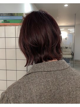 カルテ(QUARTE) パープルブラウン　レイヤーボブ