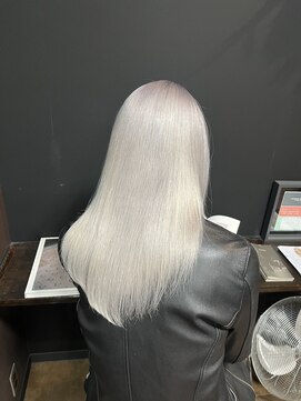 ホワイトカラー/ホワイトシルバー/ペールシルバー