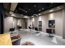 ルセット(Ruset)の雰囲気(広々な店内でゆったりくつろげる空間です♪お得なカット4000円♪)