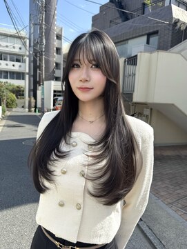 オニキス(ONYX) T111レイヤーカット髪質改善ストレート縮毛矯正トリートメント