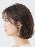 大人美人のひし形ショートボブ