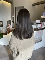 ソア(soa.) ハイライトで赤味ゼログレージュカラー