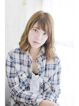 シュシュット(chouchoute) 小顔グラデーションカラーバターブランジュ美髪ダブルバング/016