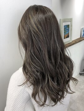 フォーク(FOLK) KASUMI オリーブグレージュ×ハイライト　　　　【FOLK 恵比寿】