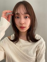 フェイスレイヤー外ハネミディアム【肥田亜沙美】