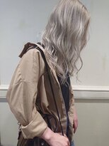 エイル 茶屋町(Eir)&nbsp;【髪質改善】【トリートメント】【ブリーチ】【ハイトーン】