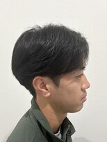 ヒュイル バイ ニアウ(Hwyl by Niau) センターパートメンズカットパーマニュアンスパーマスパイラル