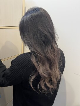 アンジュール グランデ(UNJOUR GRANDE) ローレイヤー