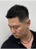 大人の色気と清潔感！フェードカット×濡れ感マッシュショート