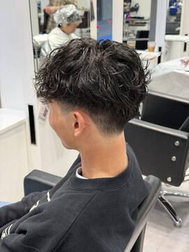 オーシャントーキョー 仙台(OCEAN TOKYO) 波巻きツイストスパイラルツーブロック刈り上げメンズパーマ