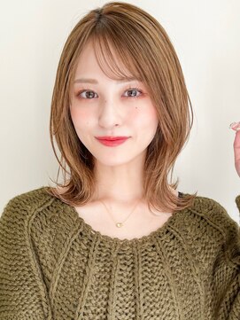 リヤン 表参道(lyann) 前髪斜めバングくせ毛風カール美髪艶感ワンカールイメチェン