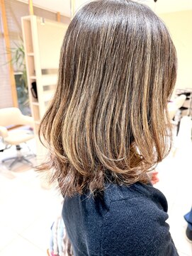 シュクラン(SHUKRAN) 髪質改善/イメチェンヘア/くびれレイヤー/大人ガーリー