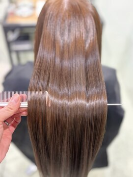 エスト 小倉(est) 髪質改善縮毛矯正/ロング/艶髪/髪質改善トリートメント