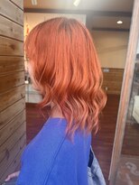 パレッツ Palet's LADY'S & MEN'S HAIR 艶オレンジカラー×くびれレイヤーミディ