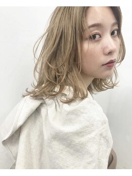 ガラ(GALA) blond　beige