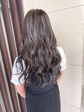 ジゼル(gisele) (稲毛)しっかりコントラストハイライト