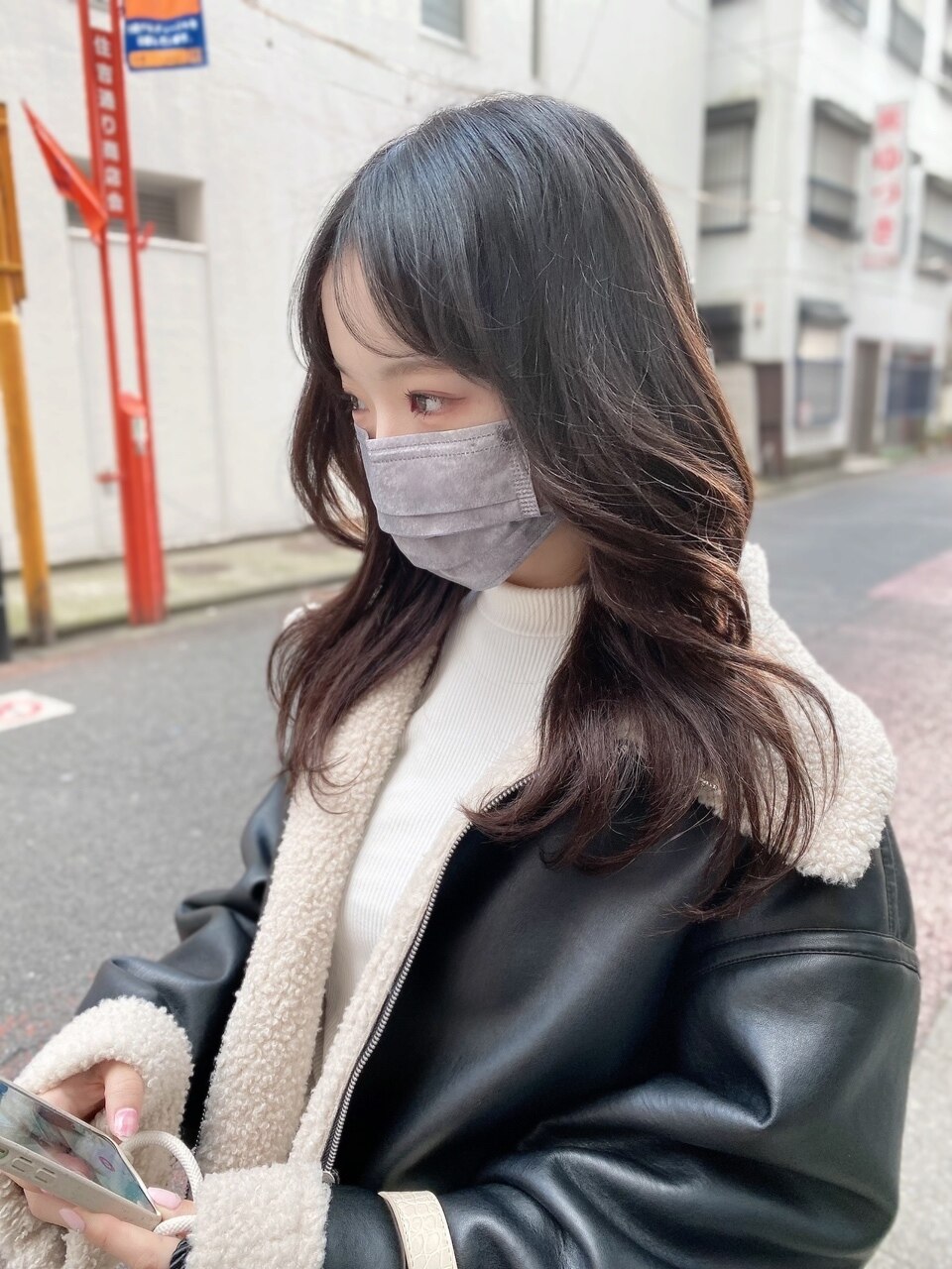 シールエクステ　韓国風に！ シールエクステの正しい付け方と韓国風スタイル | TikTok