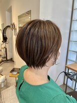 カルゥグラッシー(KALOU glassi)&nbsp;耳掛け丸みショート[寺野克]