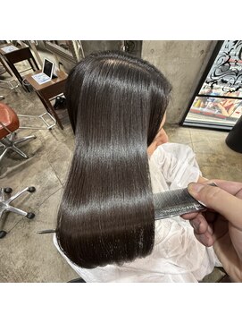 サロンドミルク 原宿(salon de MiLK) 美髪矯正でお悩み改善しよう! 【原宿、表参道、明治神宮前】