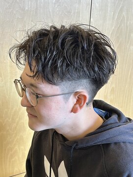 ニアウ 伊勢崎連取店(Niau) 波巻きスパイラルパーマツイストスパイラルパーマシャドウパーマ