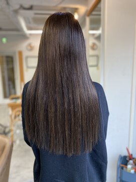 フツーロ 栄(FUTURO) プルエクステ