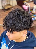 メンズ波巻きスパイラルパーマ刈り上げマッシュ波打パーマ