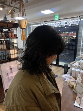 バイエイト 野並店(By Eight) ミディアムパーマスタイル