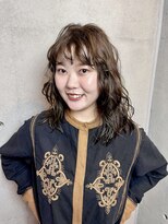 ブルーメ(Blume...)&nbsp;レイヤーカット/パーマ風/オリーブベージュ