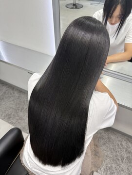 イオエ 表参道(ioe) 前髪/アンブレラカラー/こなれミディ/髪質改善/イメチェン