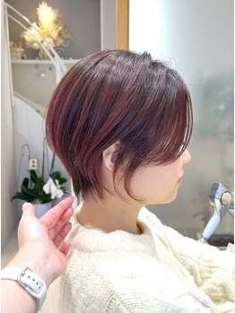 フィーカ(fika)の写真/【明石駅徒歩3分】圧倒的な技術が人気のショート♪一人ひとりに合った似合わせカットは《fika》にお任せ☆