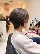 カイ(kai) くびれショート